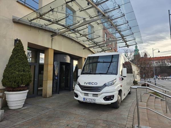 Bus osobowy Iveco Ugur