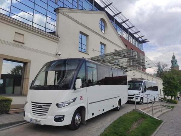 Klient firmowy - bus z kierowcą Kraków, Małopolska 4