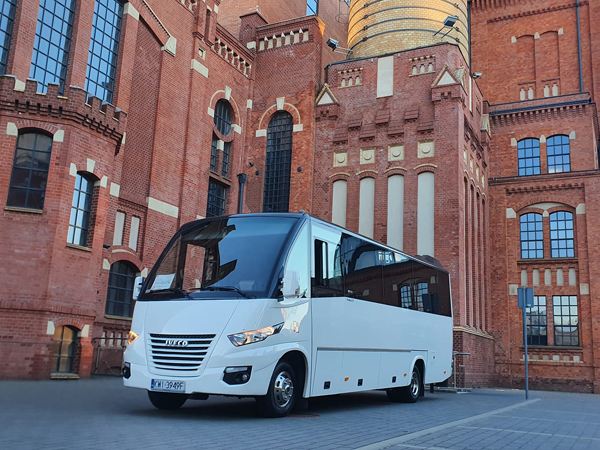 Przewóz osób busem z kierowcą Kraków, Małopolskie