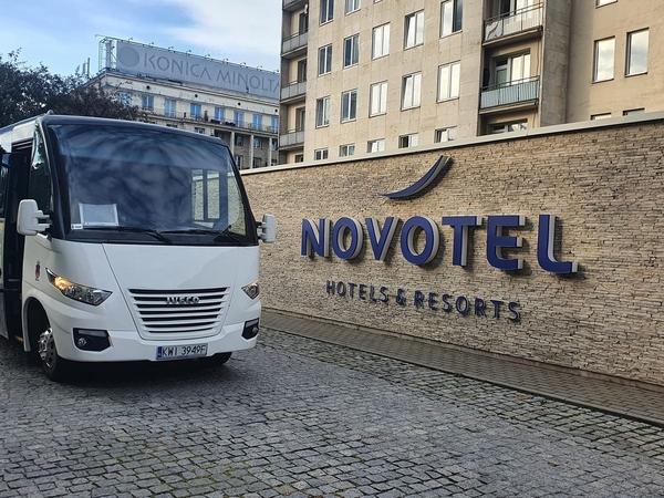 Klient firmowy - bus z kierowcą Kraków, Małopolska 3